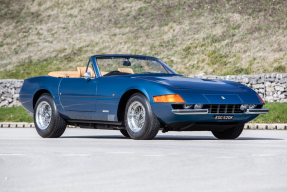 Iconic Auctioneers - The Heythrop Classic Car Sale - Enstone, UK