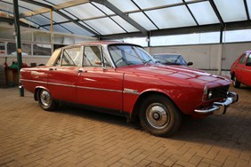 1974 Rover 2200