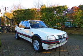 1992 Peugeot 205 CTi