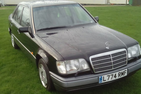 1994 Mercedes-Benz E 200