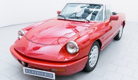 1992 Alfa Romeo Spider