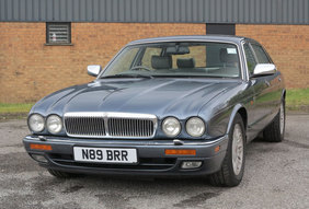 1995 Daimler Six