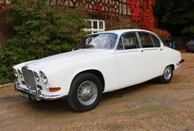 1968 Jaguar 420