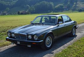 1984 Jaguar XJ12