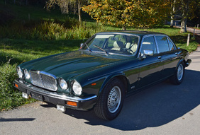 1986 Jaguar XJ12