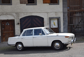1971 BMW 2000