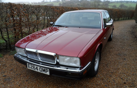 1988 Jaguar XJ40