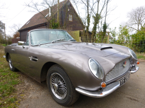 1969 Aston Martin DB6 Volante