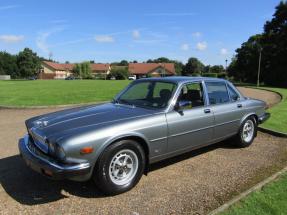 1986 Jaguar XJ12