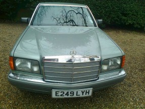 1988 Mercedes-Benz 300 SE