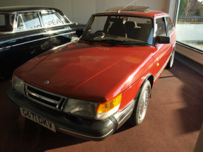 1990 Saab 900