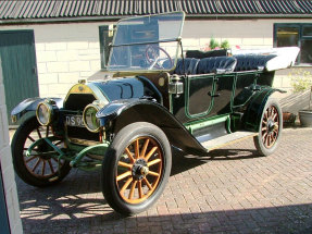1913 Willys-Overland Model 69