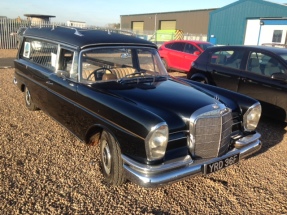 1967 Mercedes-Benz 230 S