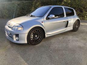 2002 Renault Clio V6