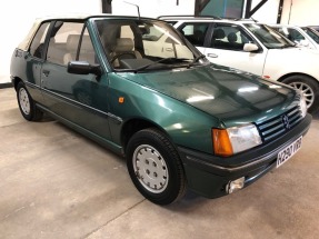 1990 Peugeot 205 Roland Garros Cabriolet