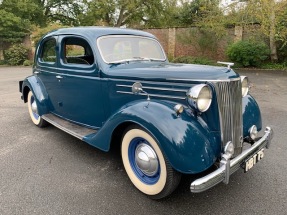 1949 Ford Pilot V8