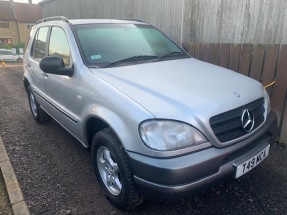 1999 Mercedes-Benz ML 320