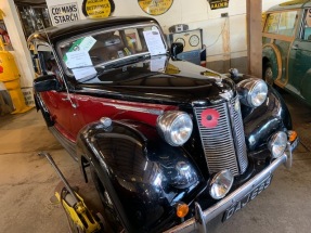 1946 Austin Sixteen