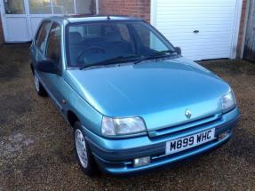 1994 Renault Clio