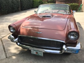 1957 Ford Thunderbird