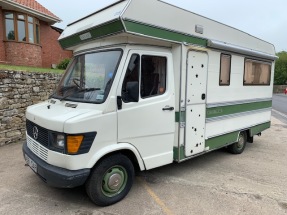 1984 Mercedes-Benz 207D