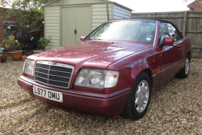 1993 Mercedes-Benz E 220