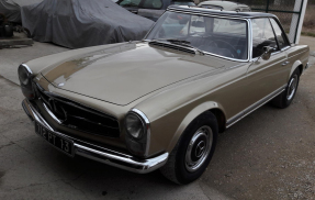 1969 Mercedes-Benz 280 SL