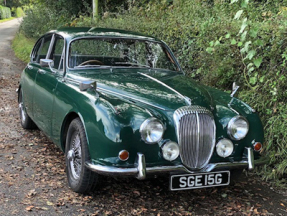 1969 Daimler V8 250