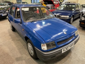 1992 Vauxhall Nova