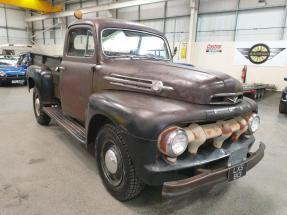 1952 Ford F3 Pickup