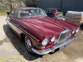 1970 Jaguar 420