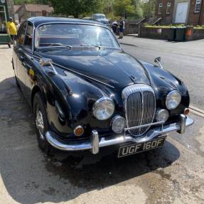 1968 Daimler V8 250