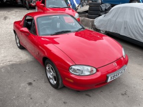 2000 Mazda MX-5