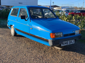 1992 Reliant Robin