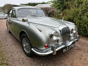 1968 Daimler V8 250