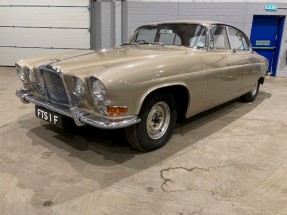 1967 Jaguar Mk X