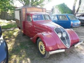 1938 Peugeot 302