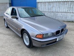 1999 BMW 523i