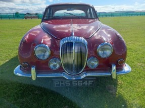 1968 Daimler V8 250