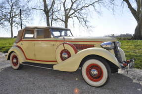 1935 Auburn 852