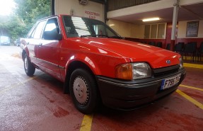 1989 Ford Escort