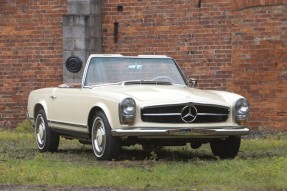 1967 Mercedes-Benz 230 SL