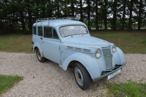1957 Renault Dauphinoise