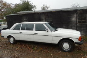 1984 Mercedes-Benz 250