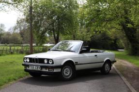 1988 BMW 320i