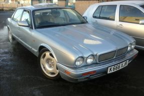 1995 Jaguar XJR