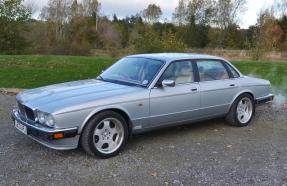 1993 Jaguar XJ12