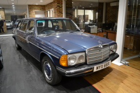 1985 Mercedes-Benz 250