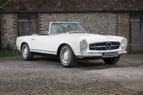 1966 Mercedes-Benz 230 SL