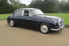 1968 Daimler V8 250